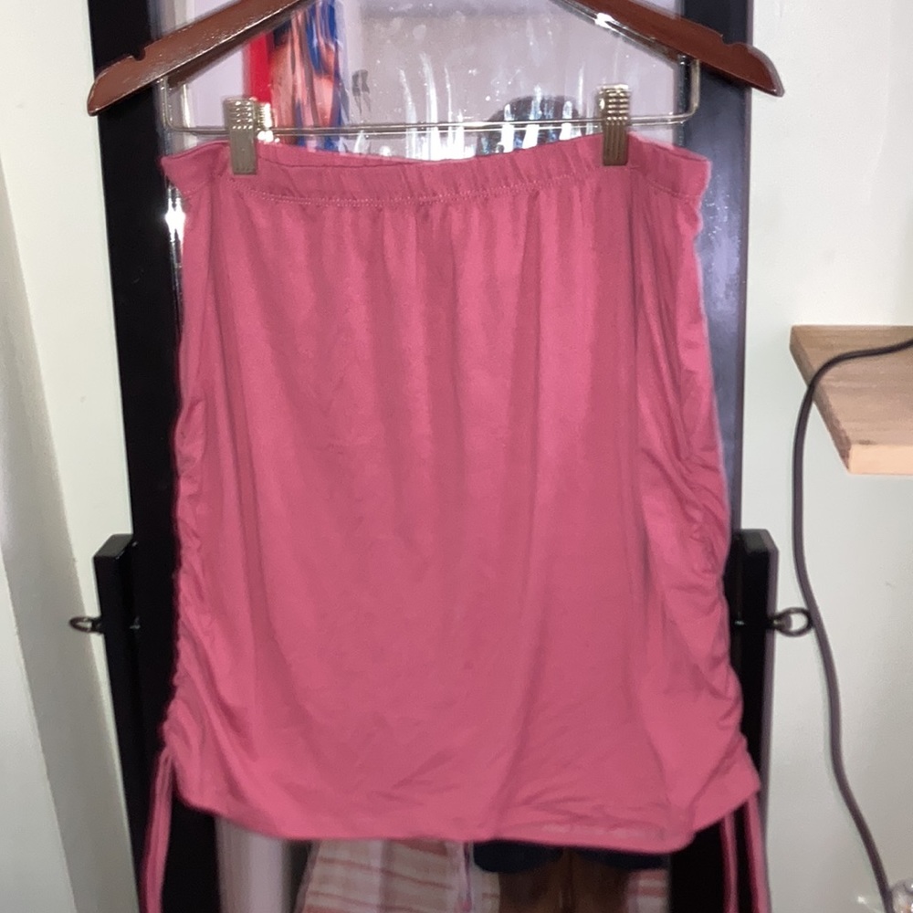Pink Scrunch Skirt size XL